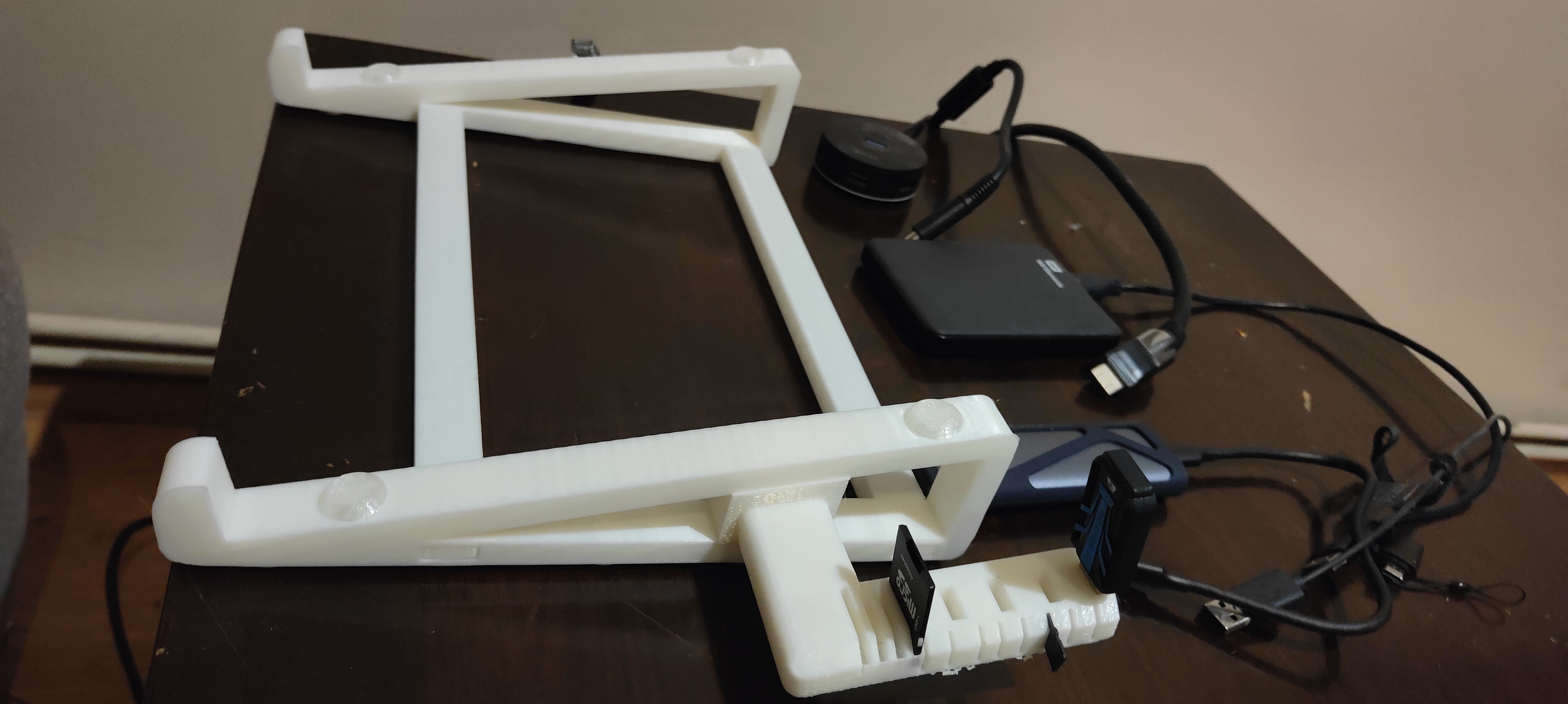 Dell G15 stand by gor.zx69 (Pix) Download free STL model