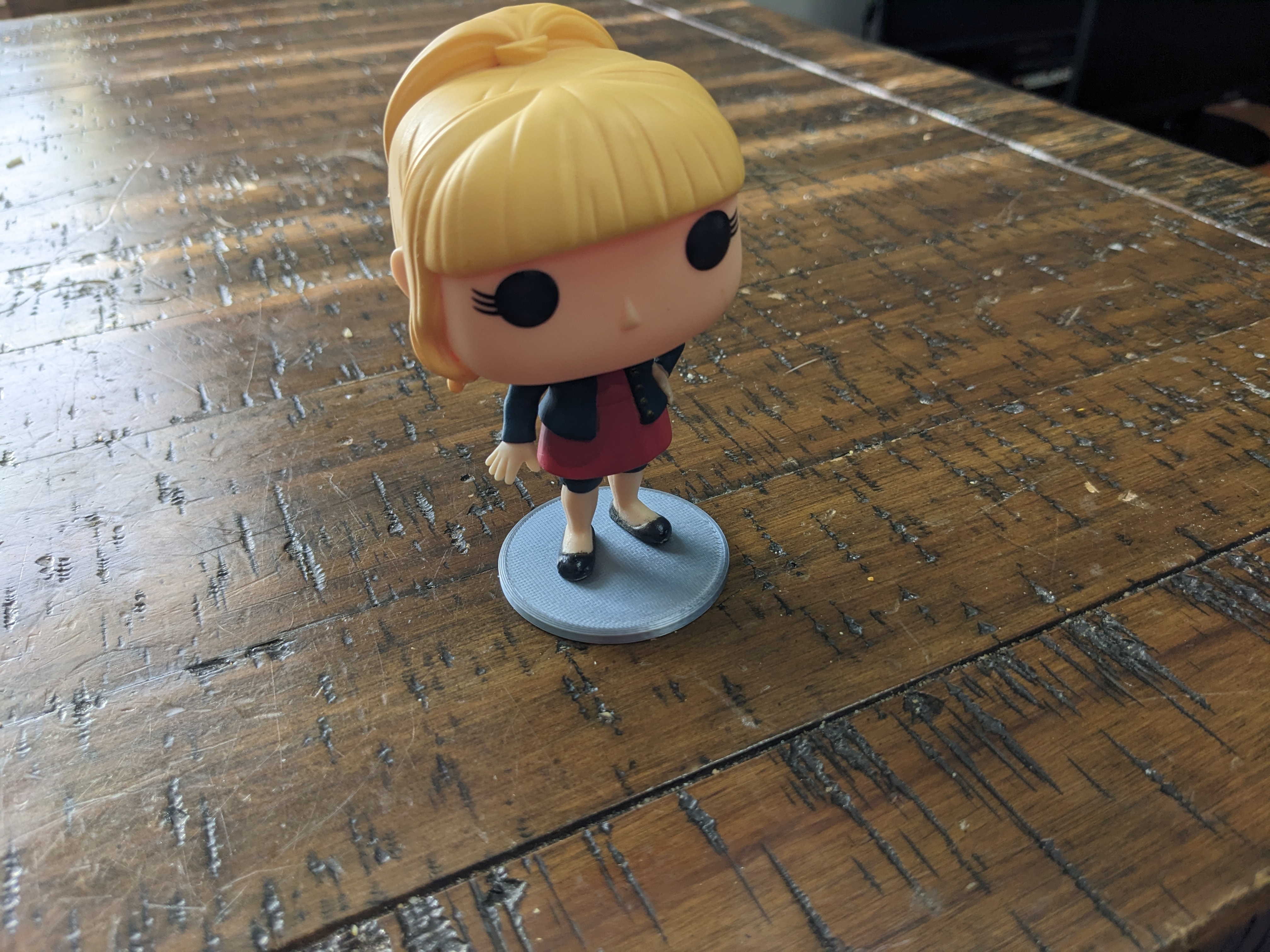 Funko Pop stand for 3mm holes