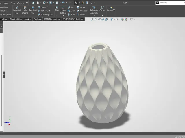 Simple Vase with pattern