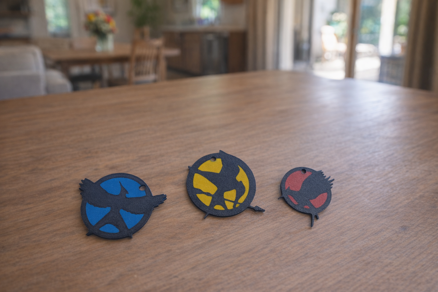 keychain mockingjay logo brooch Hunger Games.