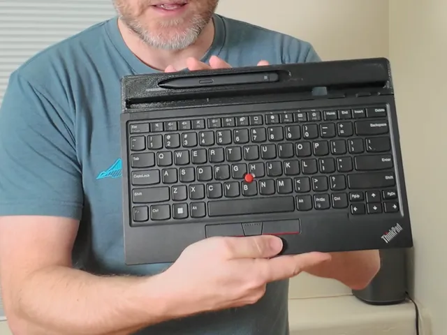 Surface Pro Keyboard Dock for Thinkpad Trackpoint II Bluetooth Keyboard - Slim Pen Edition.