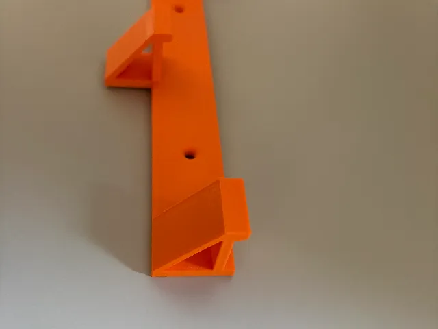 Hanger (sports gear)