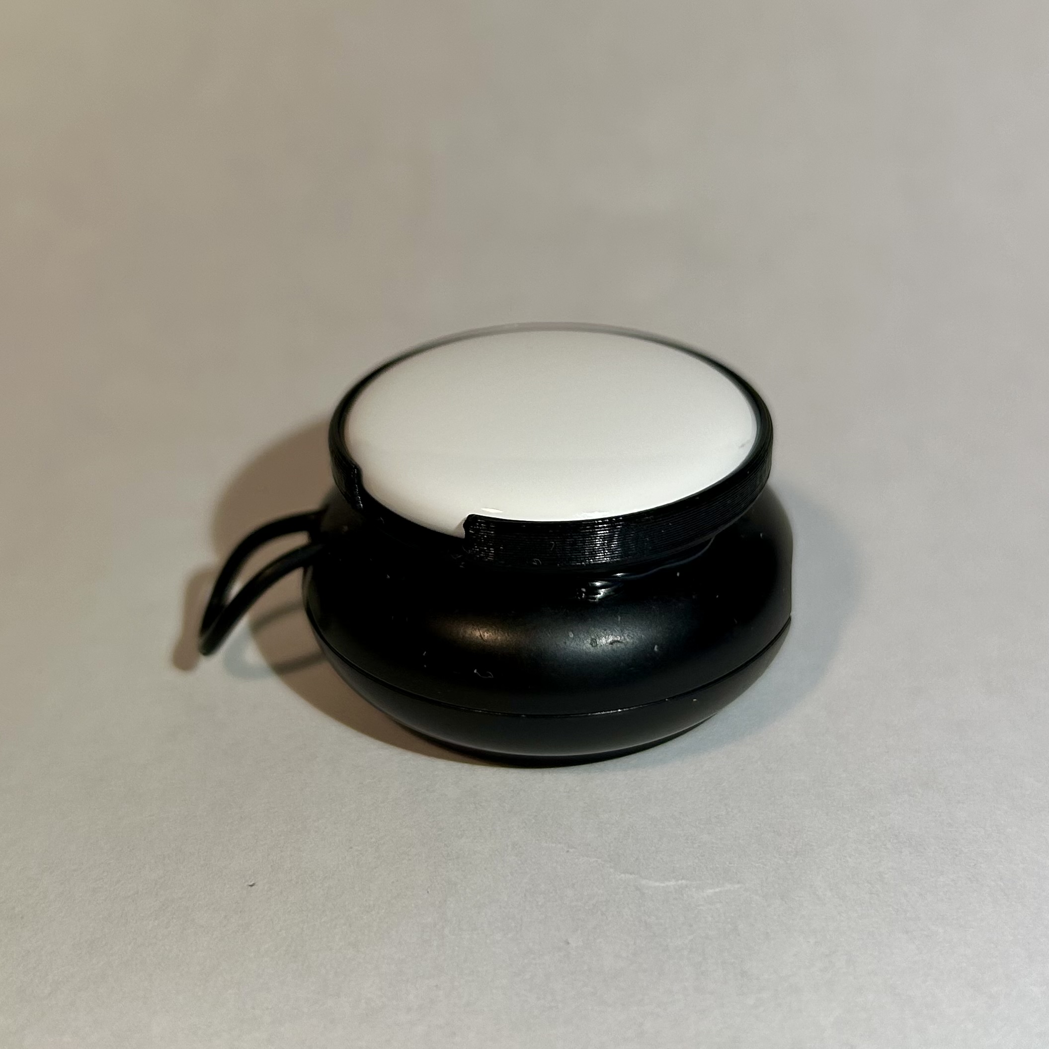 AirTag Mount for Loop Earplugs Carry Case