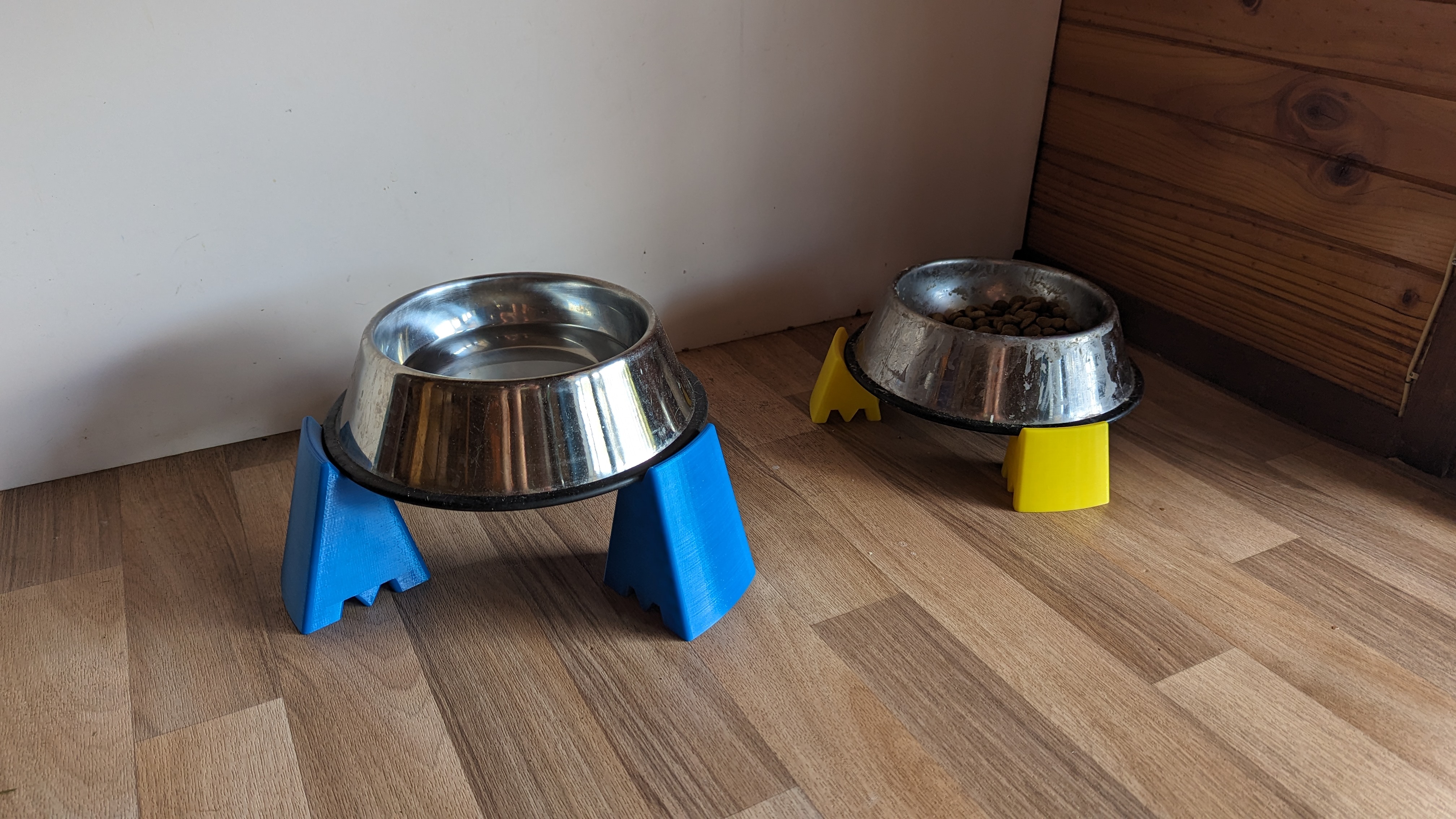 Stackable Pet Bowl Riser
