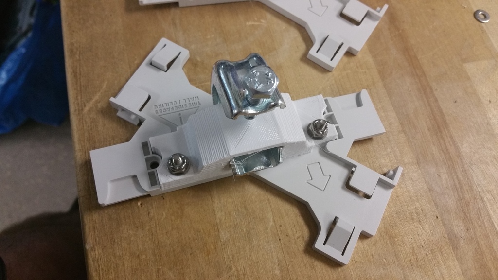 Aerohive Beam Mount