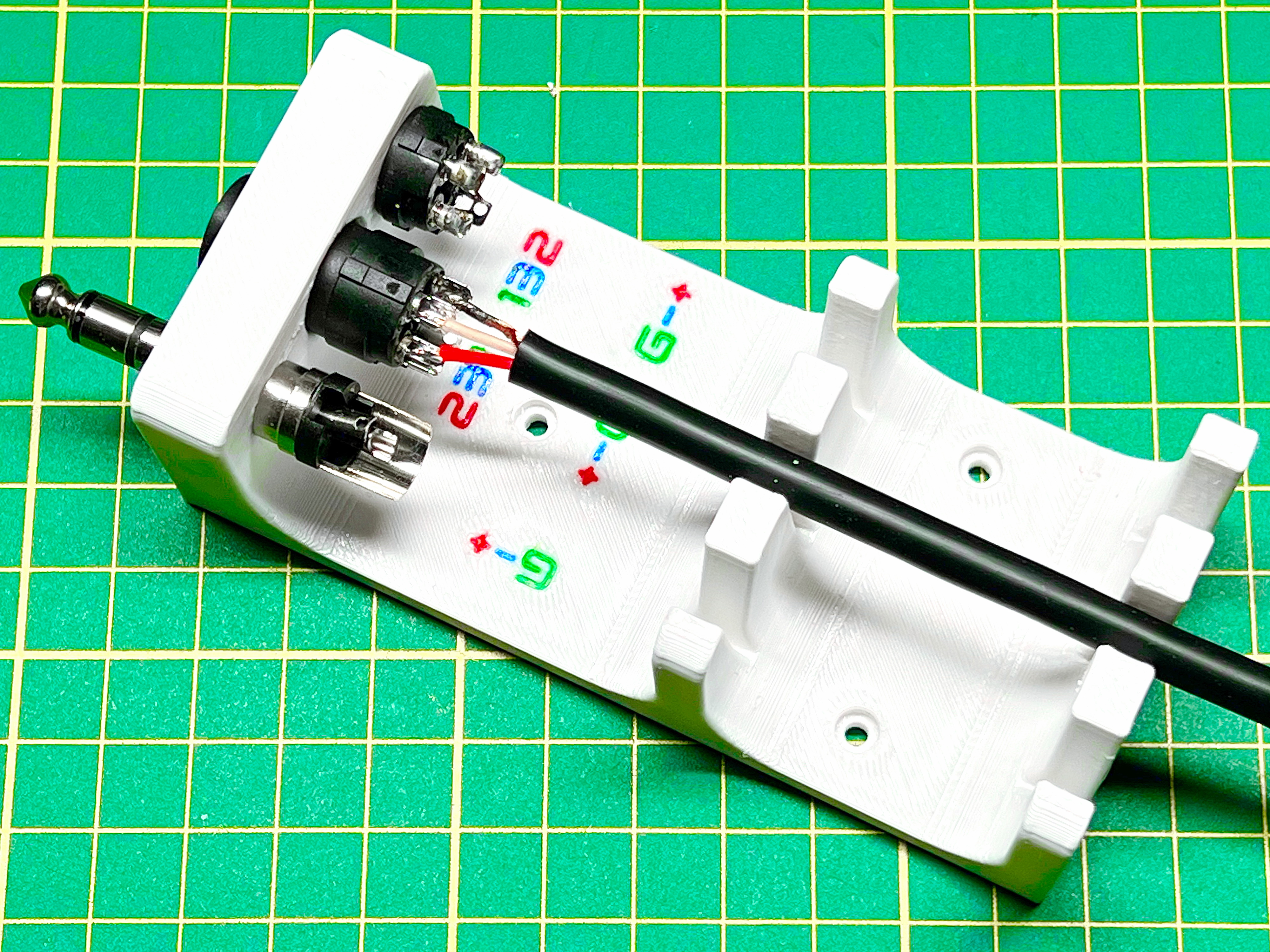 XLR Jack TRS RCA Cinch Solder Support