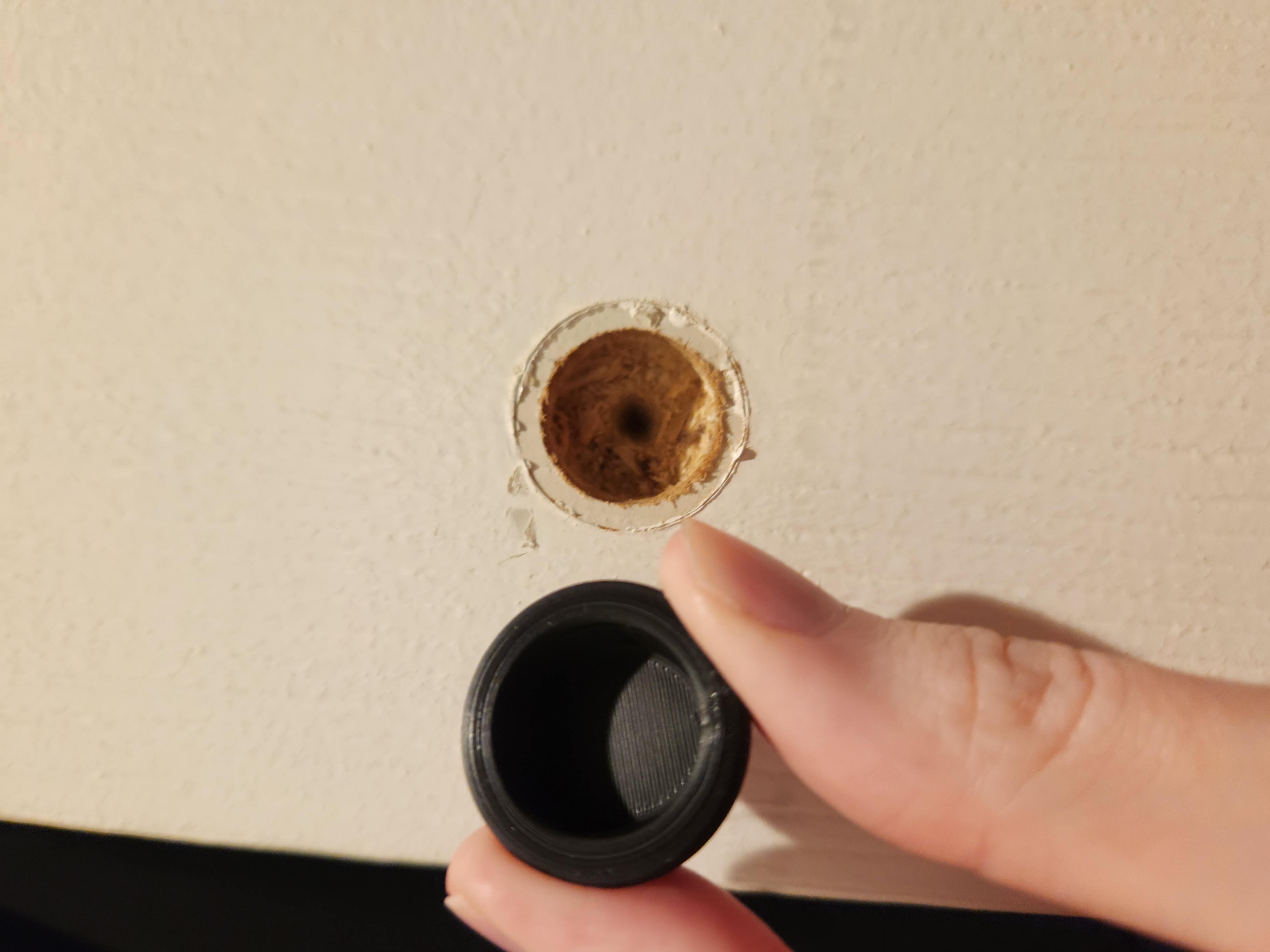 Replacement Closet Door Finger Pull by Amethyst3D Download free STL model