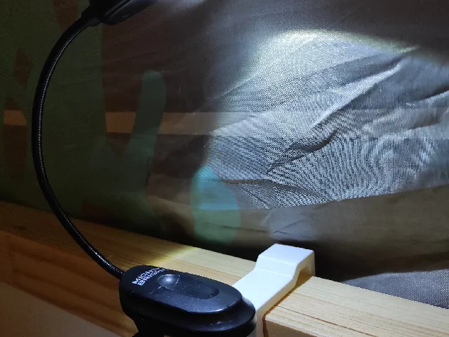 Ikea Kura lamp holder for a lamp with a clip