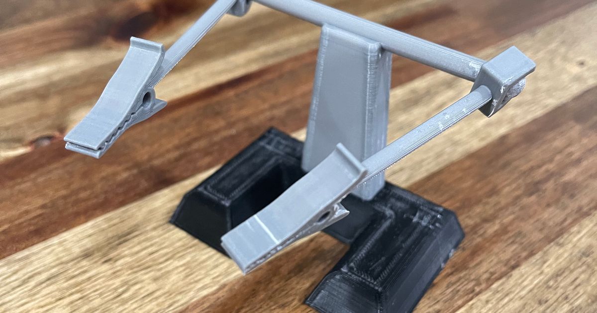 3D Printed Soldering Helping Hand with Adjustable Arms by Caden's Creations Download free STL