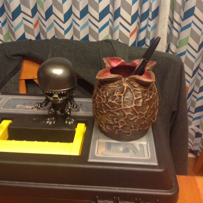 aliens_egg.jpg