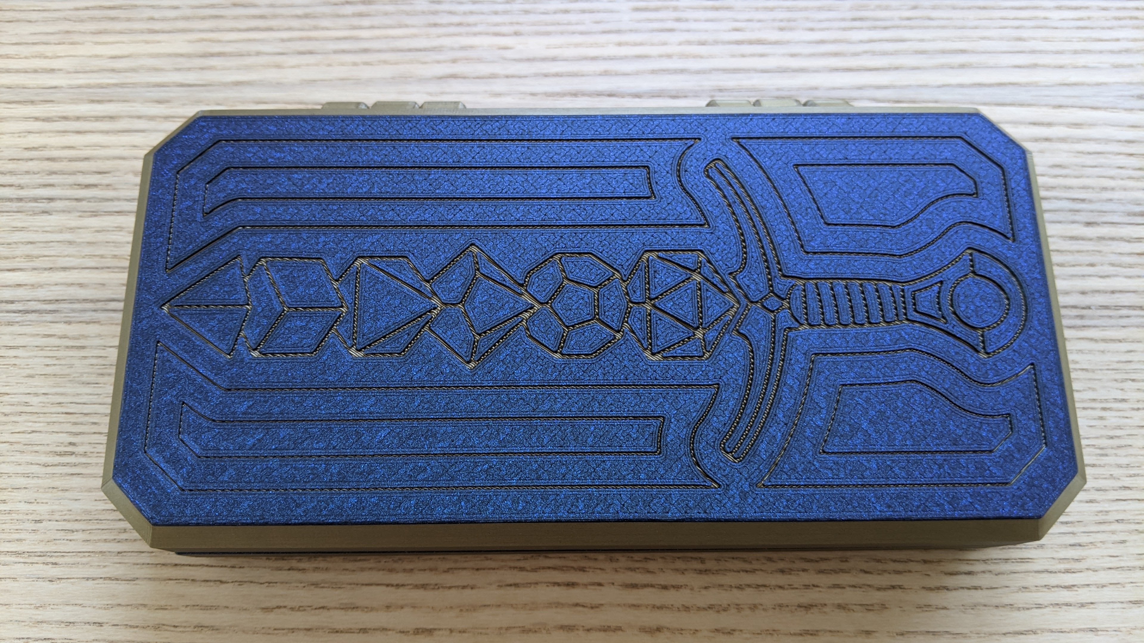 Every Day Dice Carry (EDDC) Box "Sword" - 5x3 magnet holes