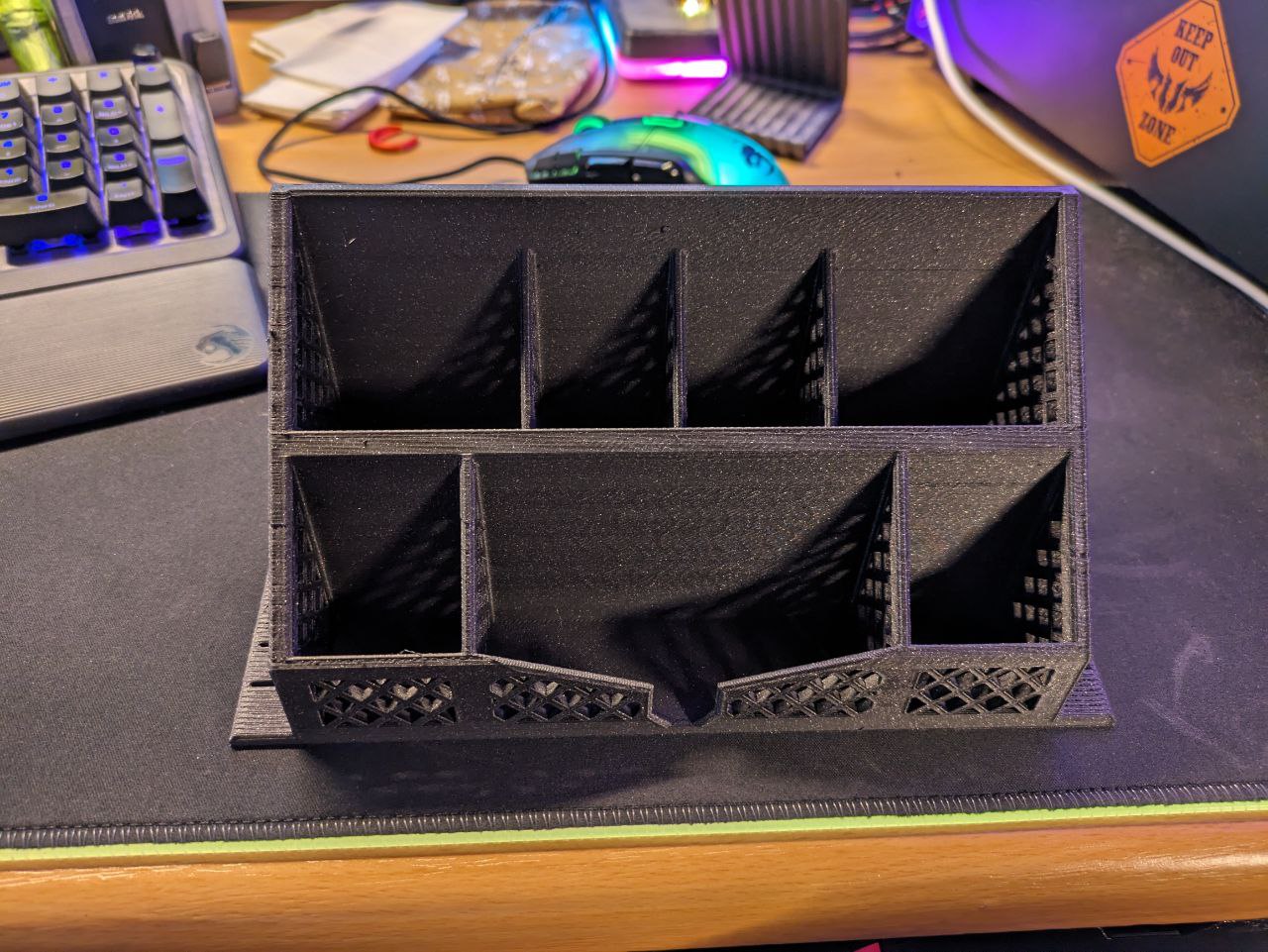 Desk Organizer symmetrical USB SD Holder by Johination | Download free ...
