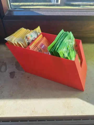 Angled baking powder holder