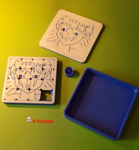 Sliding image puzzle