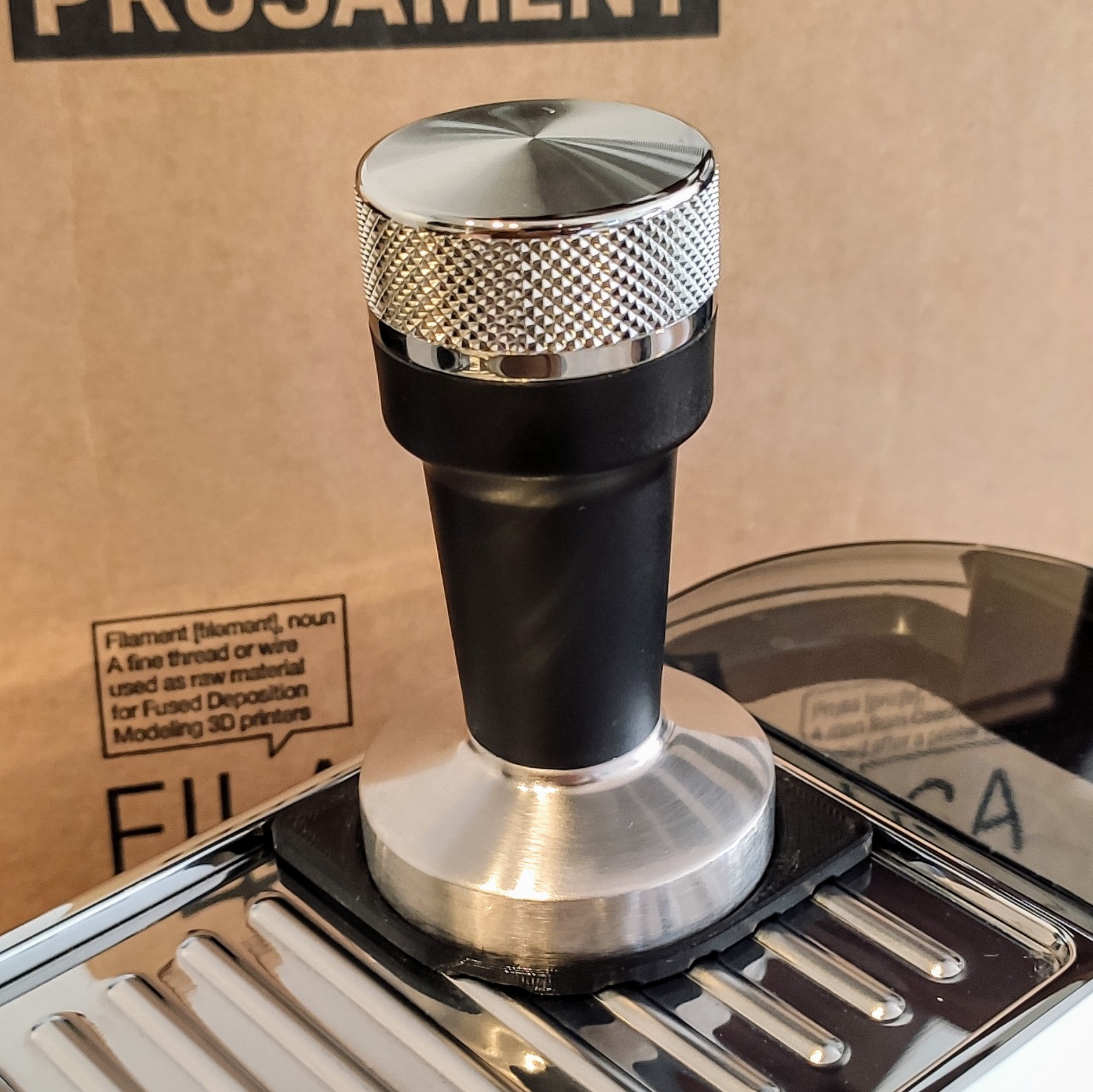 Delonghi Dedica Arte Tamper Pad by Loocky Download free STL model