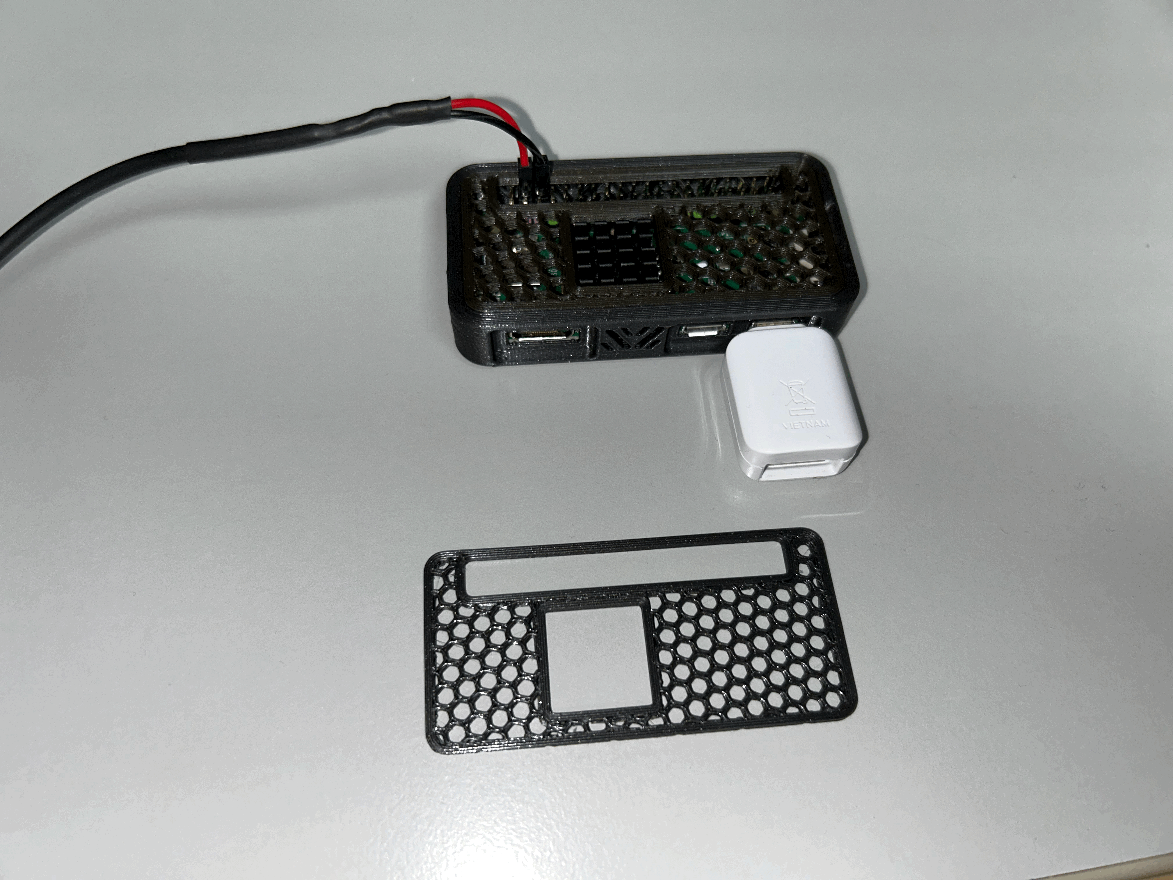 PiZero Case lid with cutout for CPU heatsink