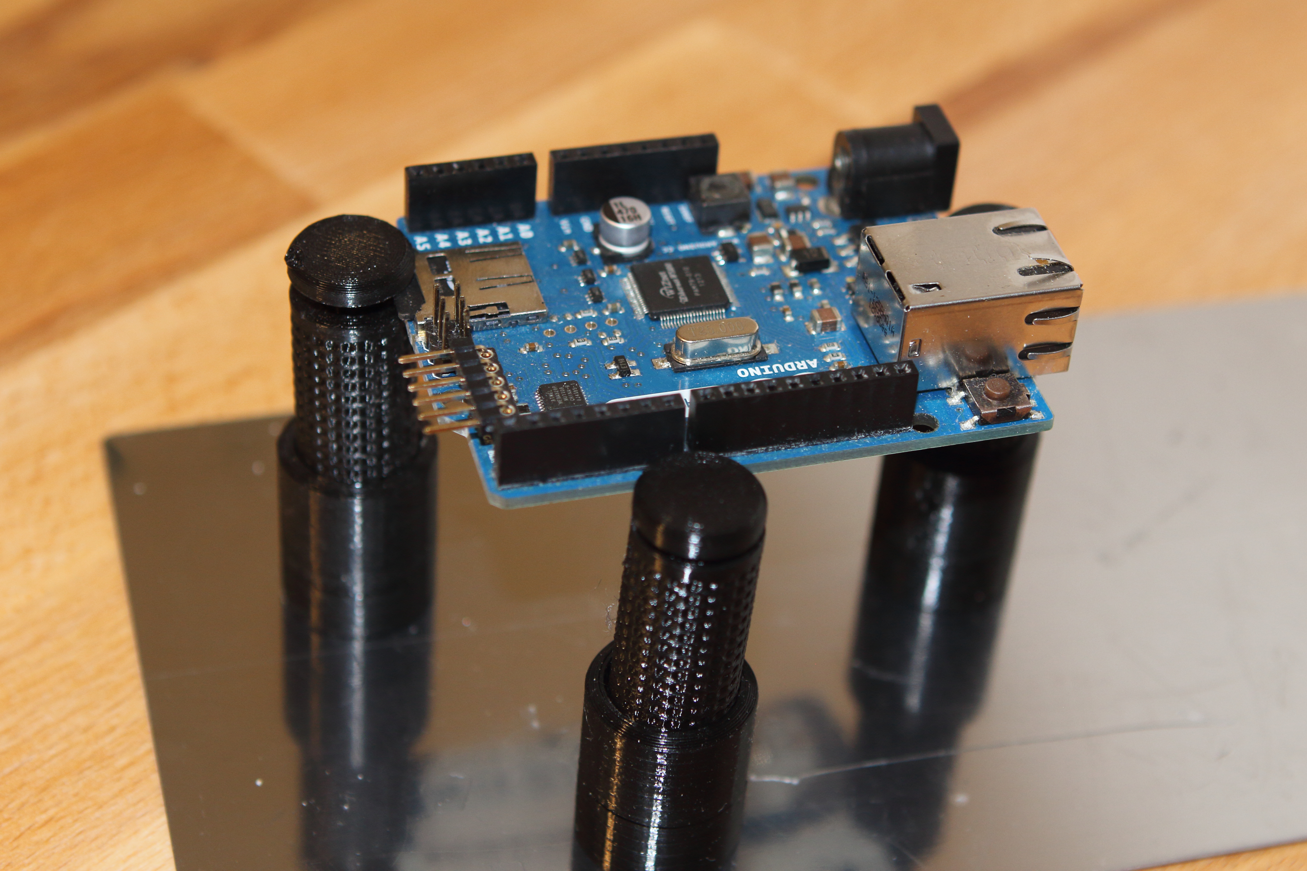 Miniatura 6 do modelo 3D MagSpring PCB Holder