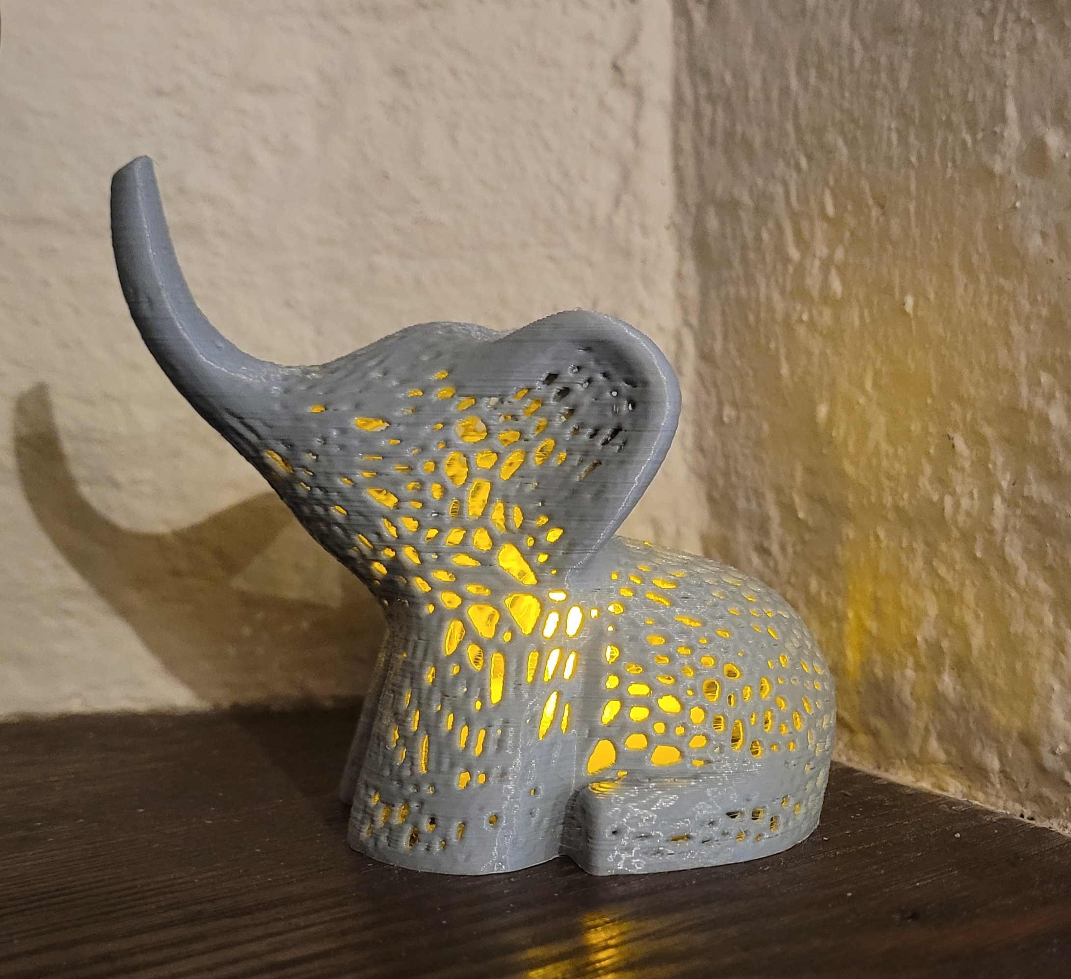 Voronoi Elephant Tea Light