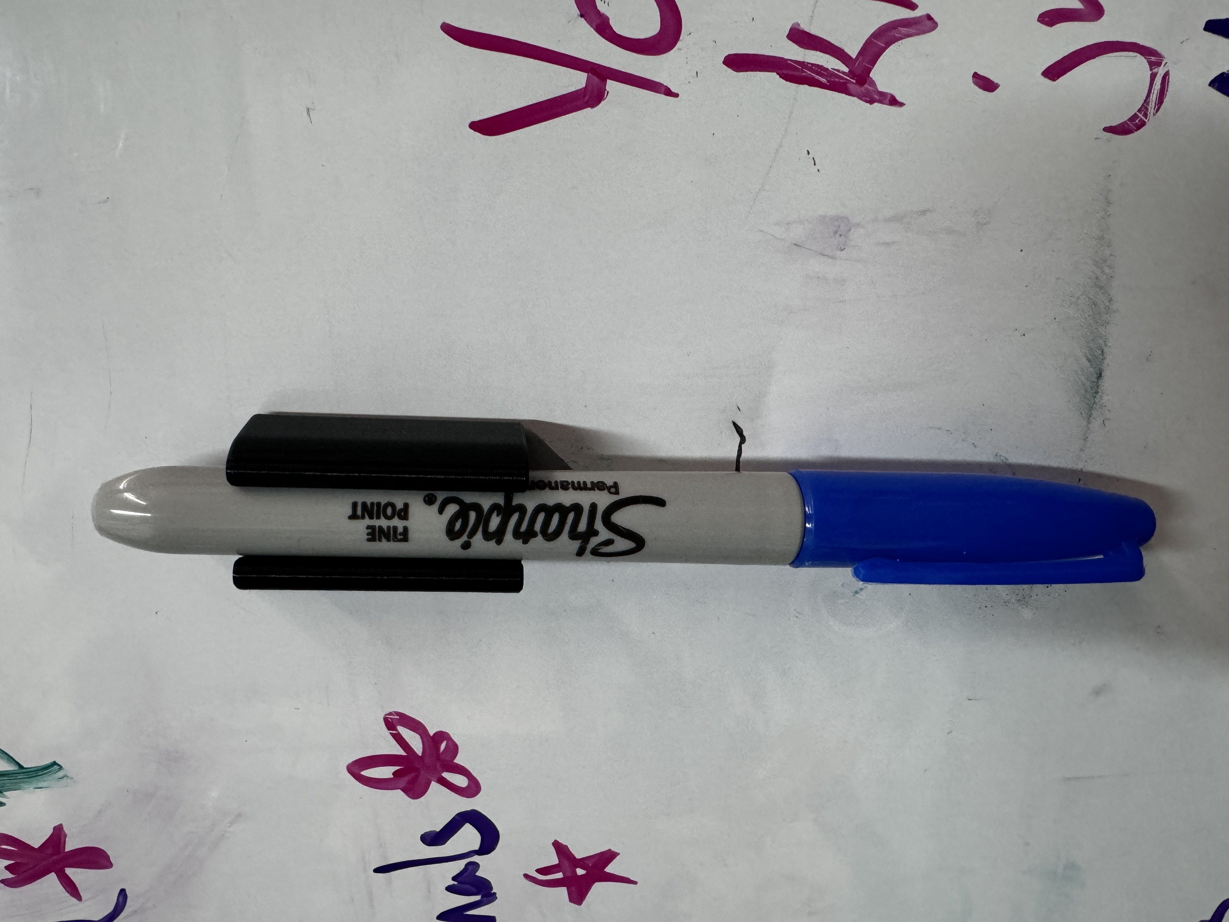 Sharpie Holder 10x2mm by Pip Arnes Download free STL model