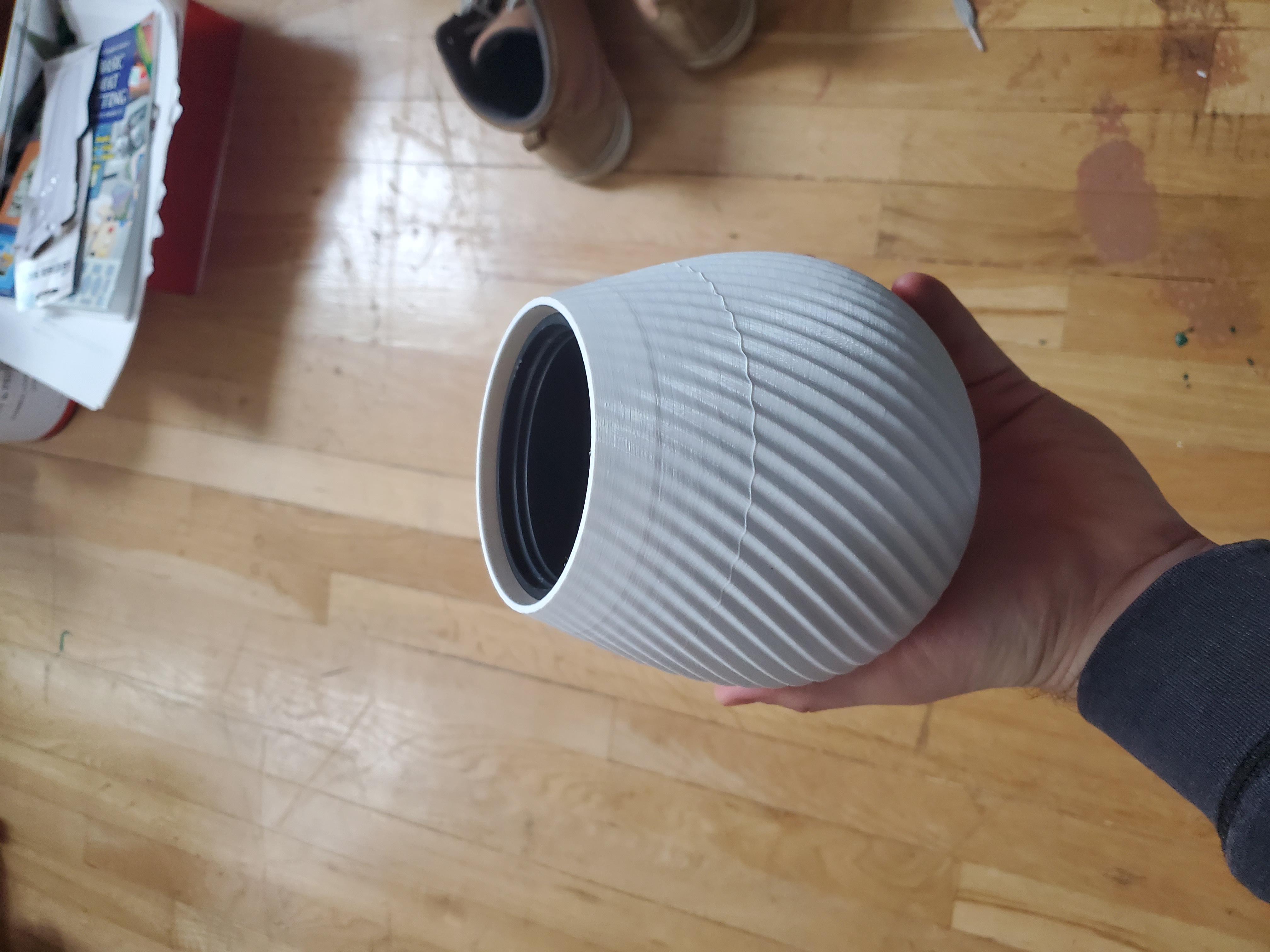 Miniatura 3 do modelo 3D funky Wavy Planter