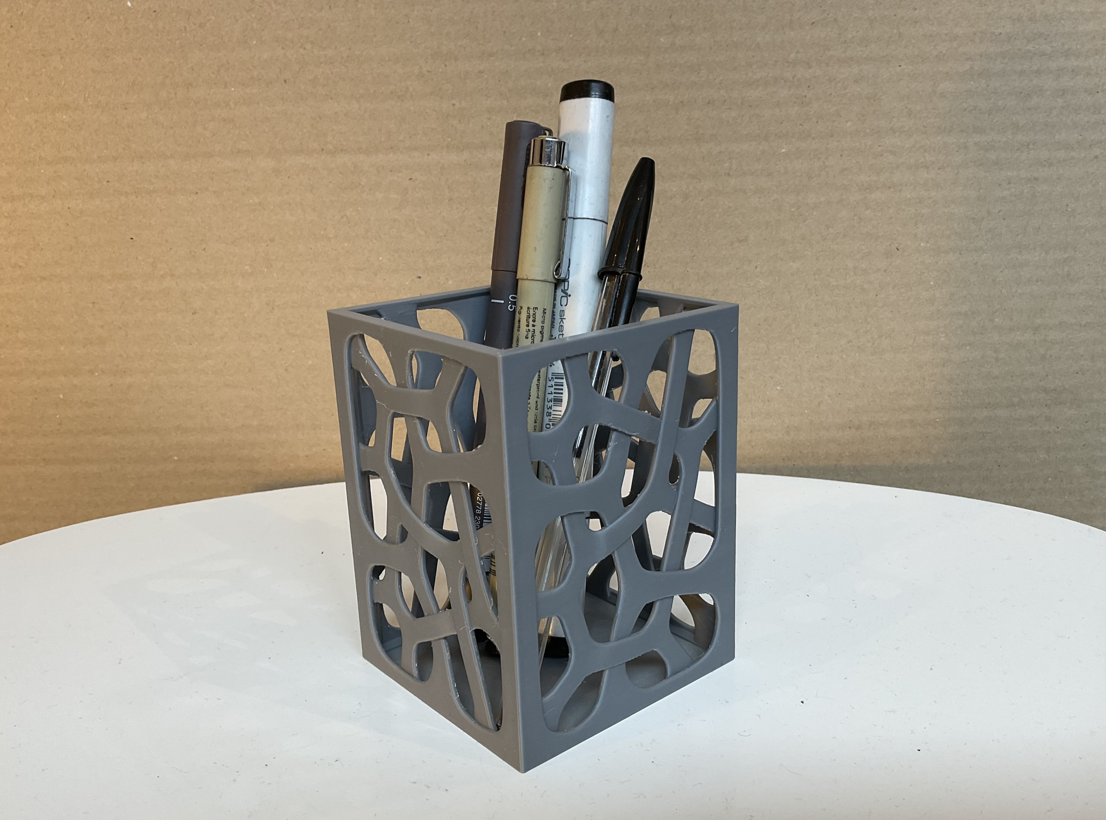 Voronoi Pen Holder