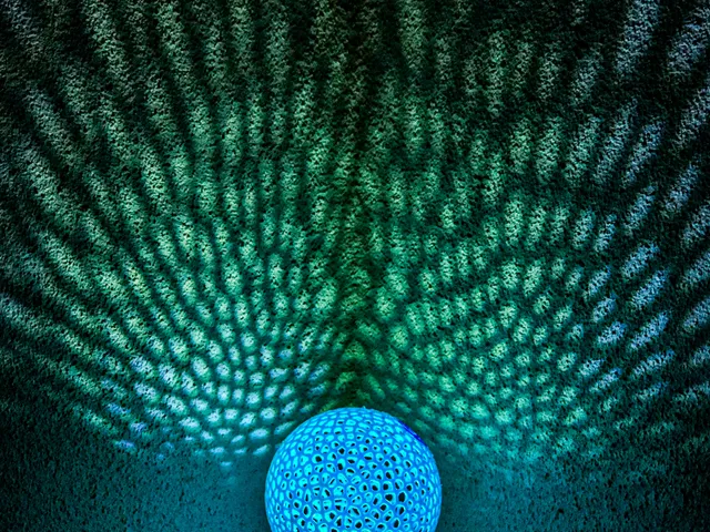 Voronoi Nightlight