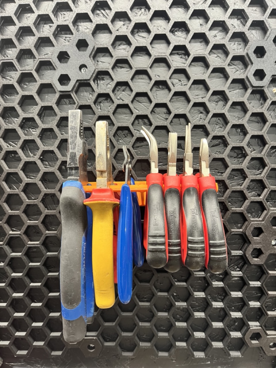 Handy Pliers Holders for Honeycomb Storage Wall