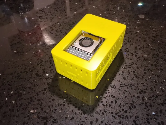 Raspberry Pi 5 PCIe NVMe Case for Pimoroni NVMe Base