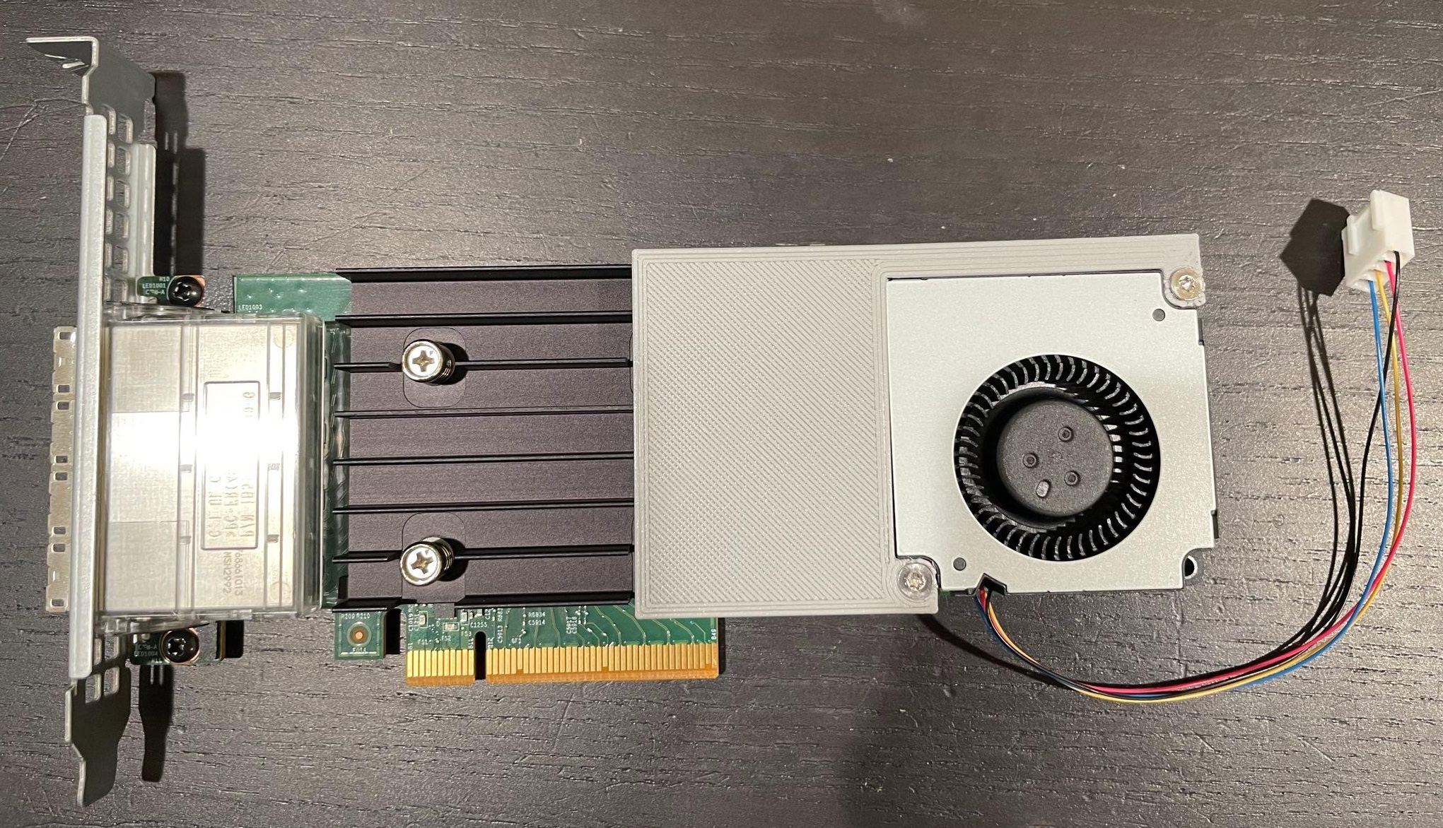 Dell HBA355e blower fan bracket