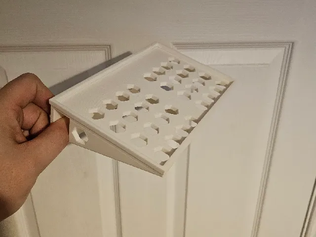 Bed Shelf - Remixed to fit S23 Ultra