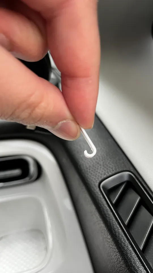 Dashboard Cable Clip - Automotive - PLA - 3D printed product