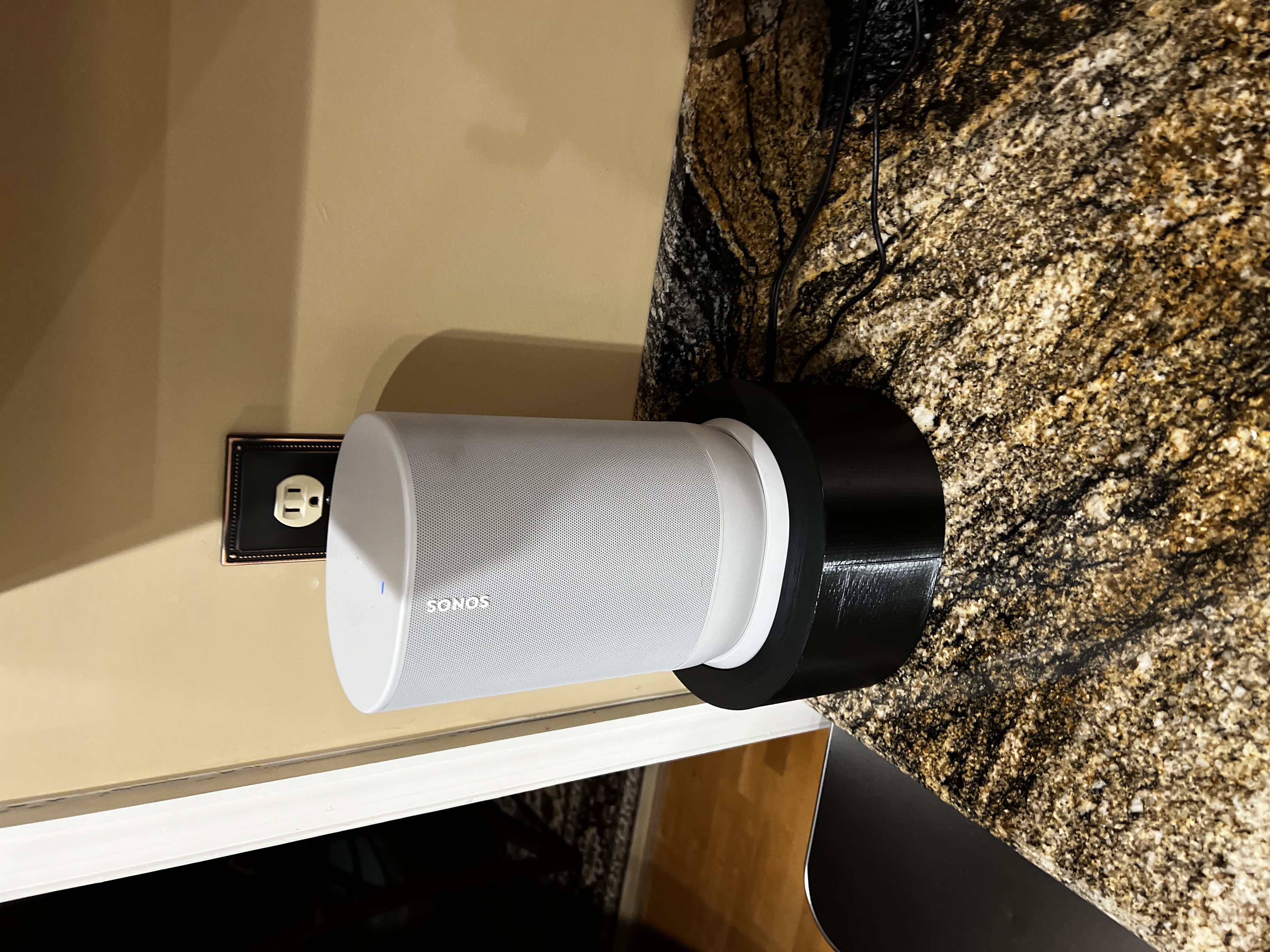 Sonos Speaker Stand WIth Cable Mangement