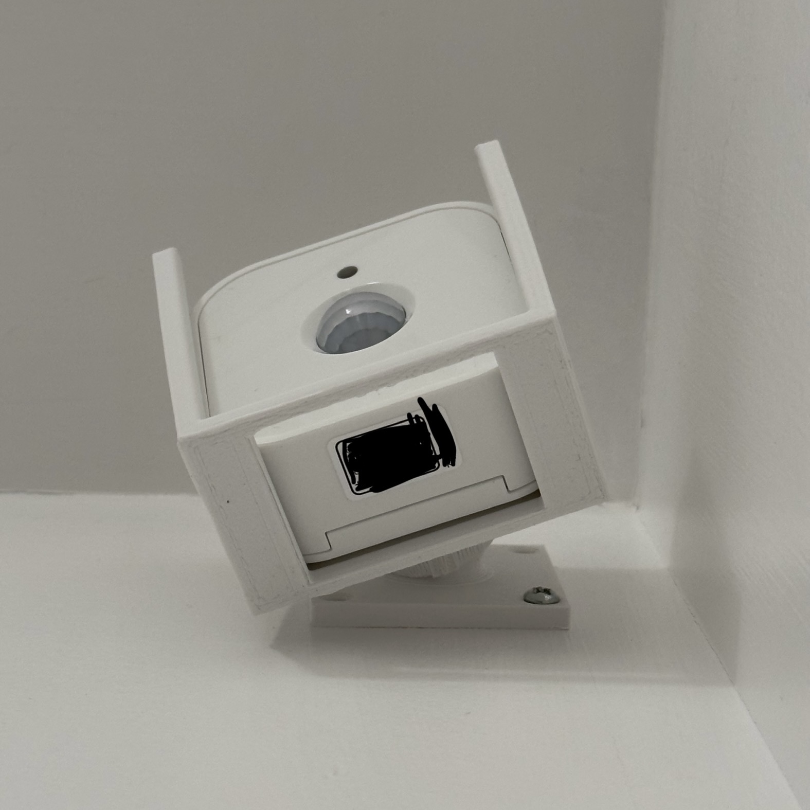 Eve Motion Ball Joint Wall Mount by Alex Caza Download free STL model