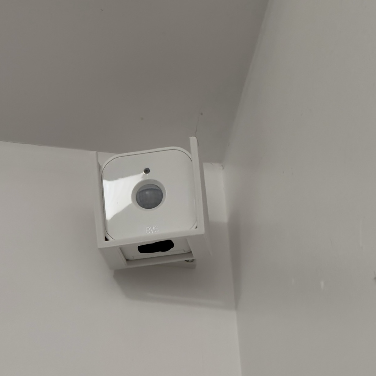 Eve Motion Ball Joint Wall Mount by Alex Caza Download free STL model