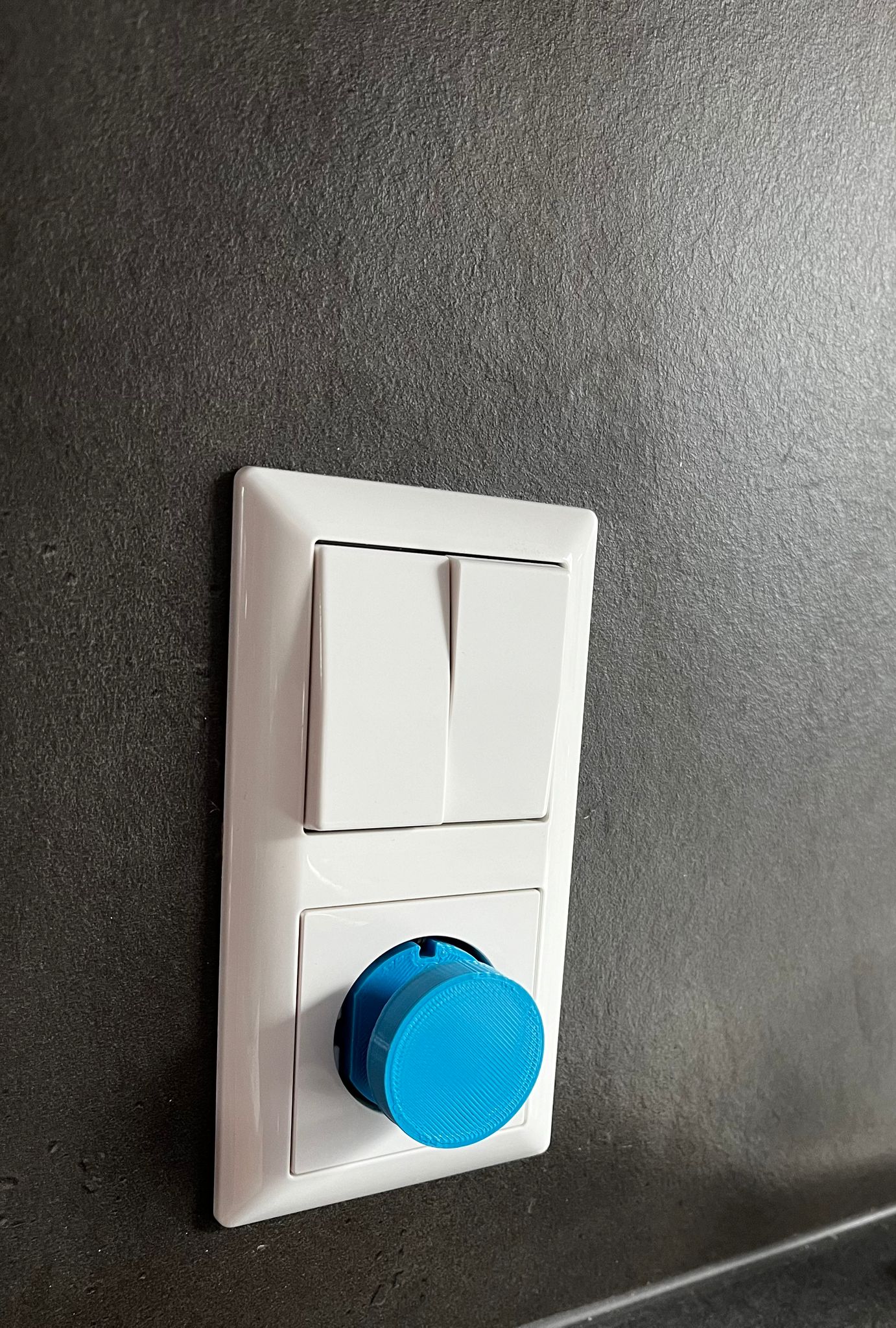 Cover for European / German Power Outlet