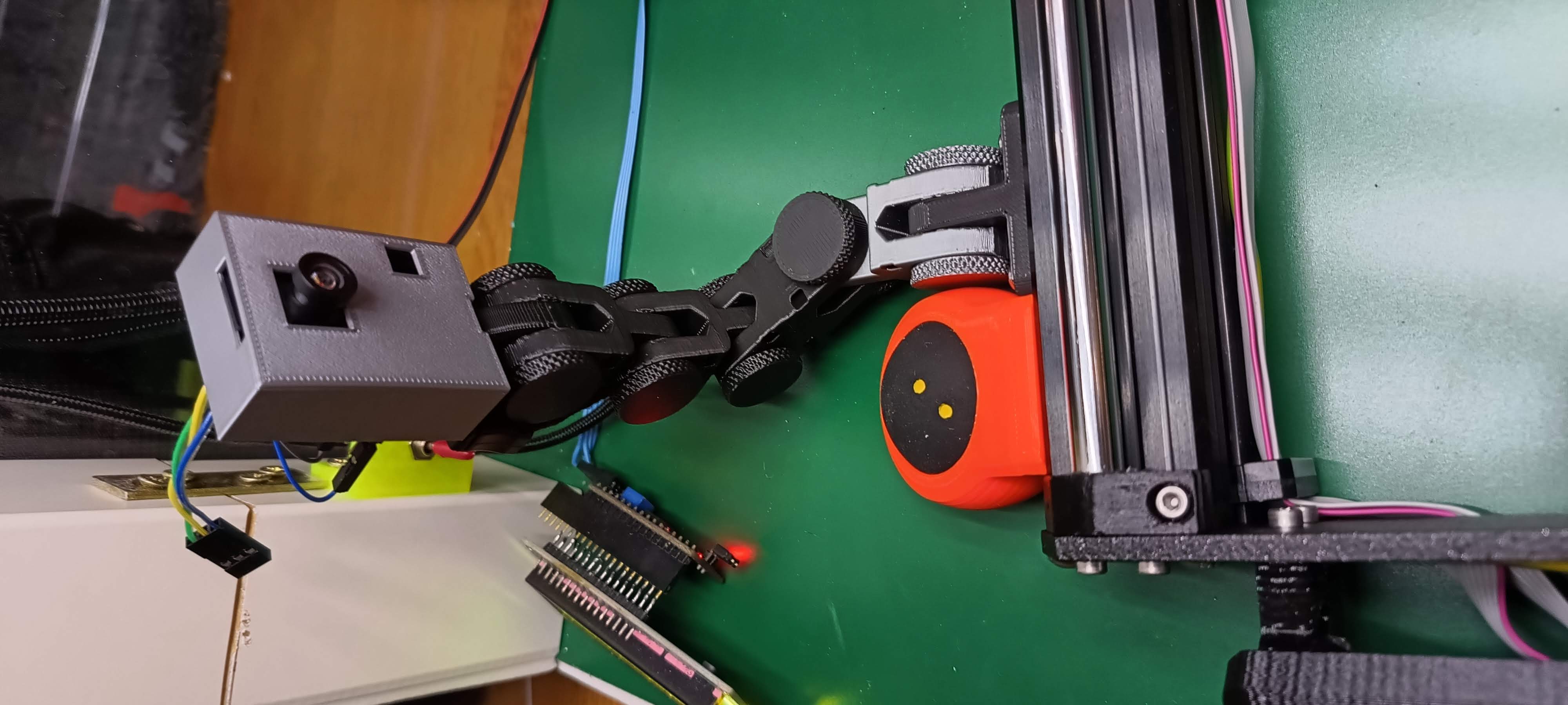 ESP32-cam holder MK3/MK4/MINI by johnyHV | Download free STL model ...