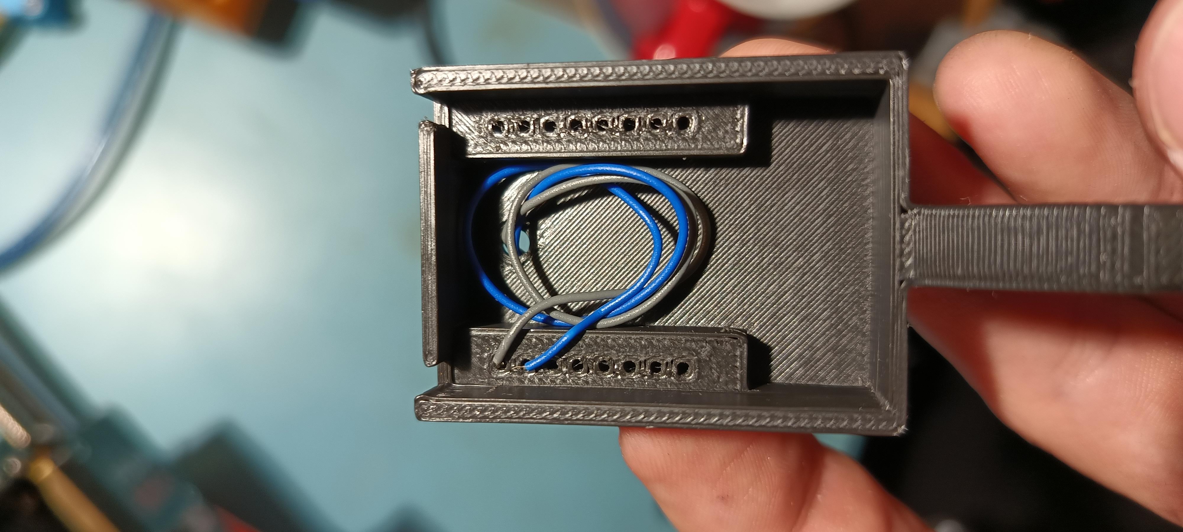 ESP32-cam holder MK3/MK4/MINI by johnyHV | Download free STL model ...