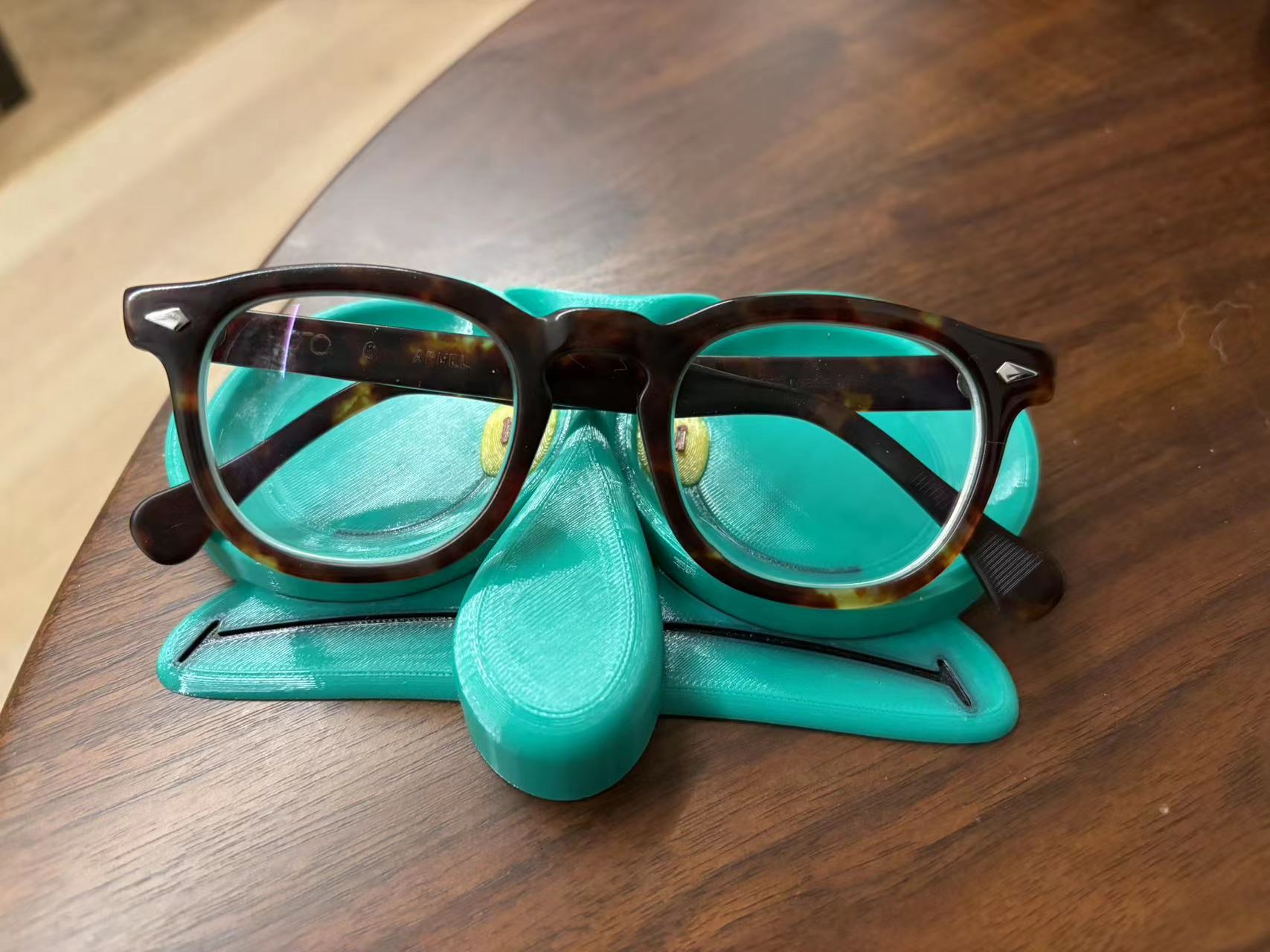 Squidward Tentacles Glasses Holder by ThinkArtWork Download free STL