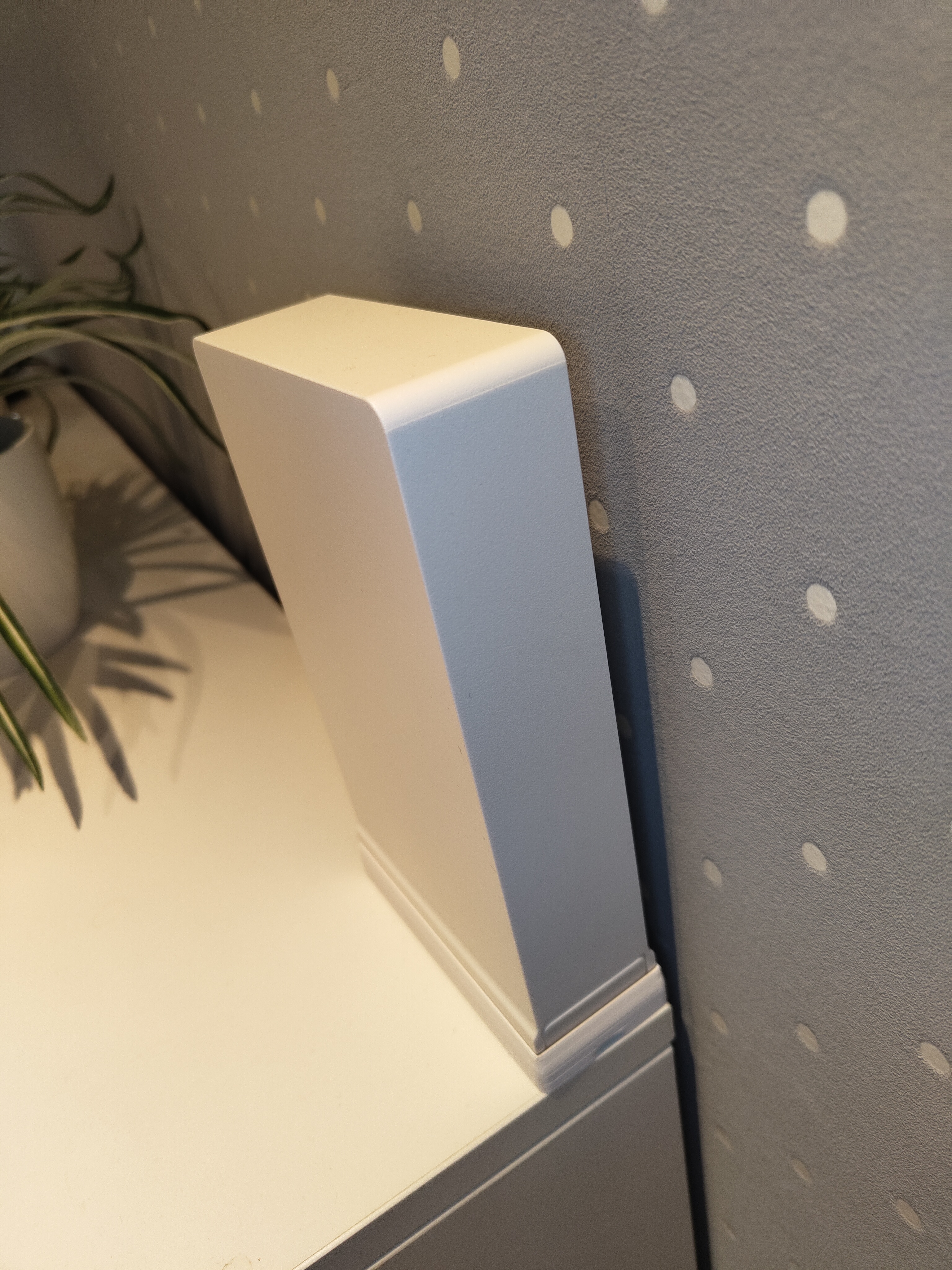Telekom Hybrid 5G Empfänger Ständer