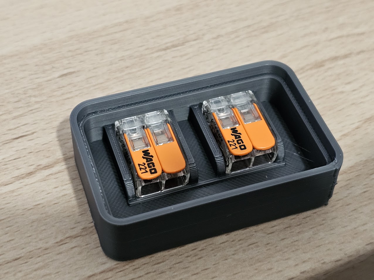 Compact Box Wago_ 221_Dual