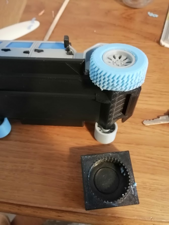 Mold for silicone tires