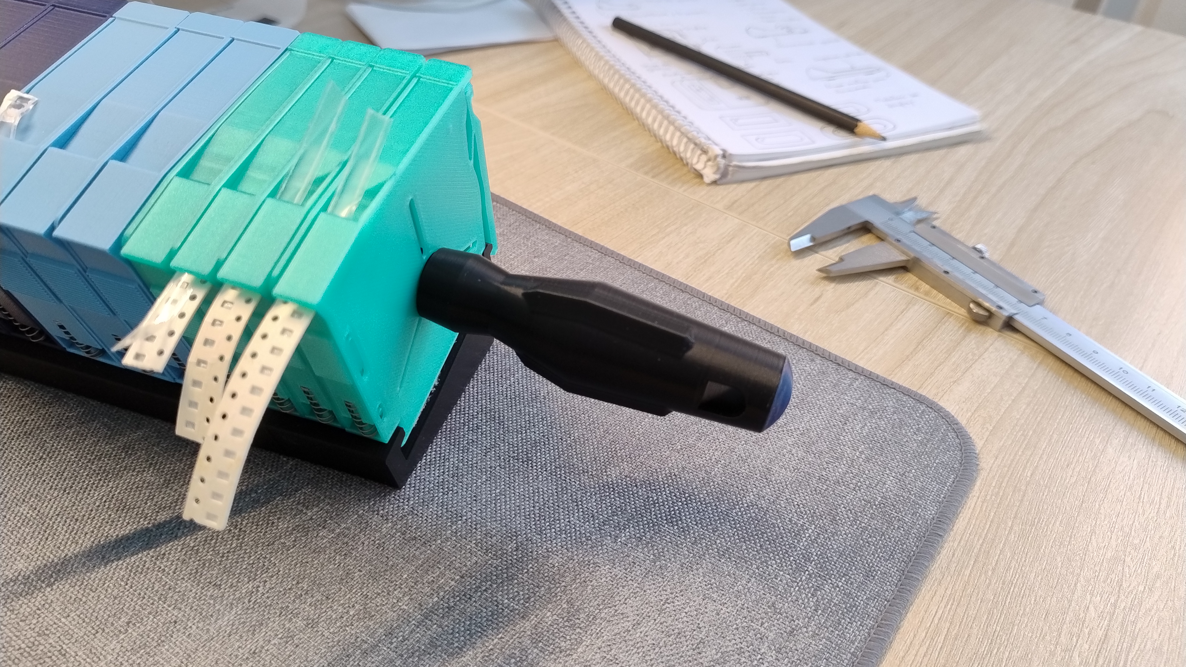 Cargador componentes SMD Magazine charger
