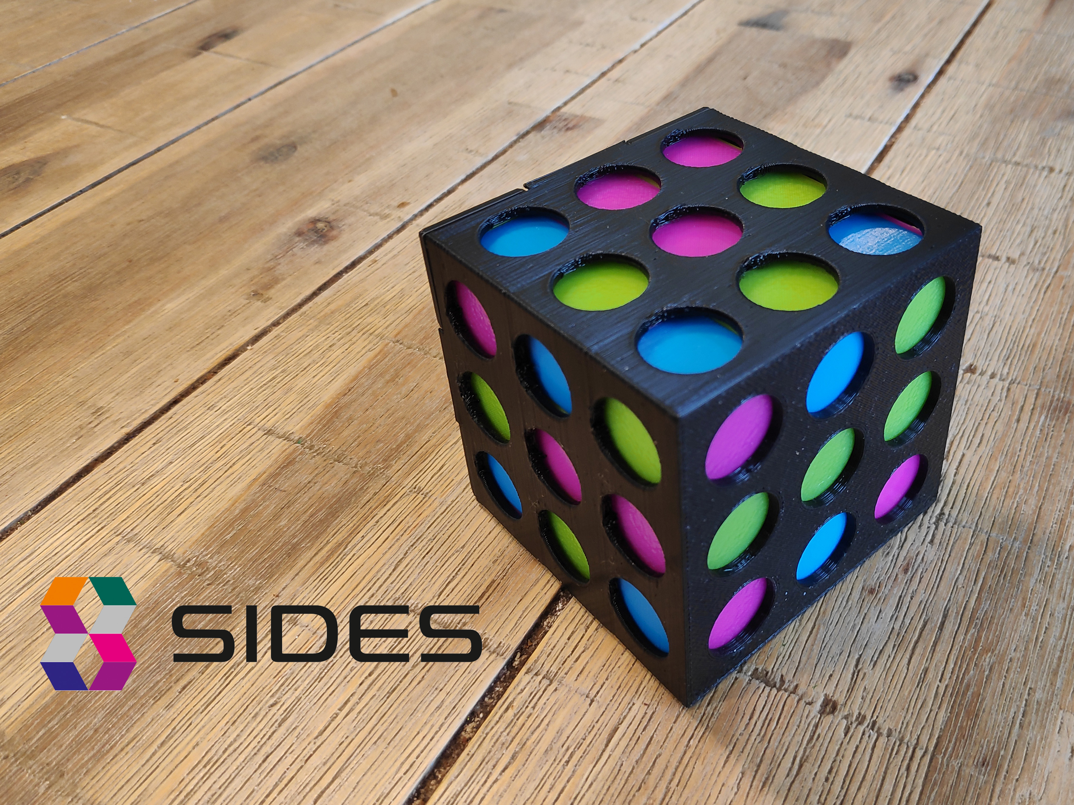 Tic Tac Sides 3D. A logical board game