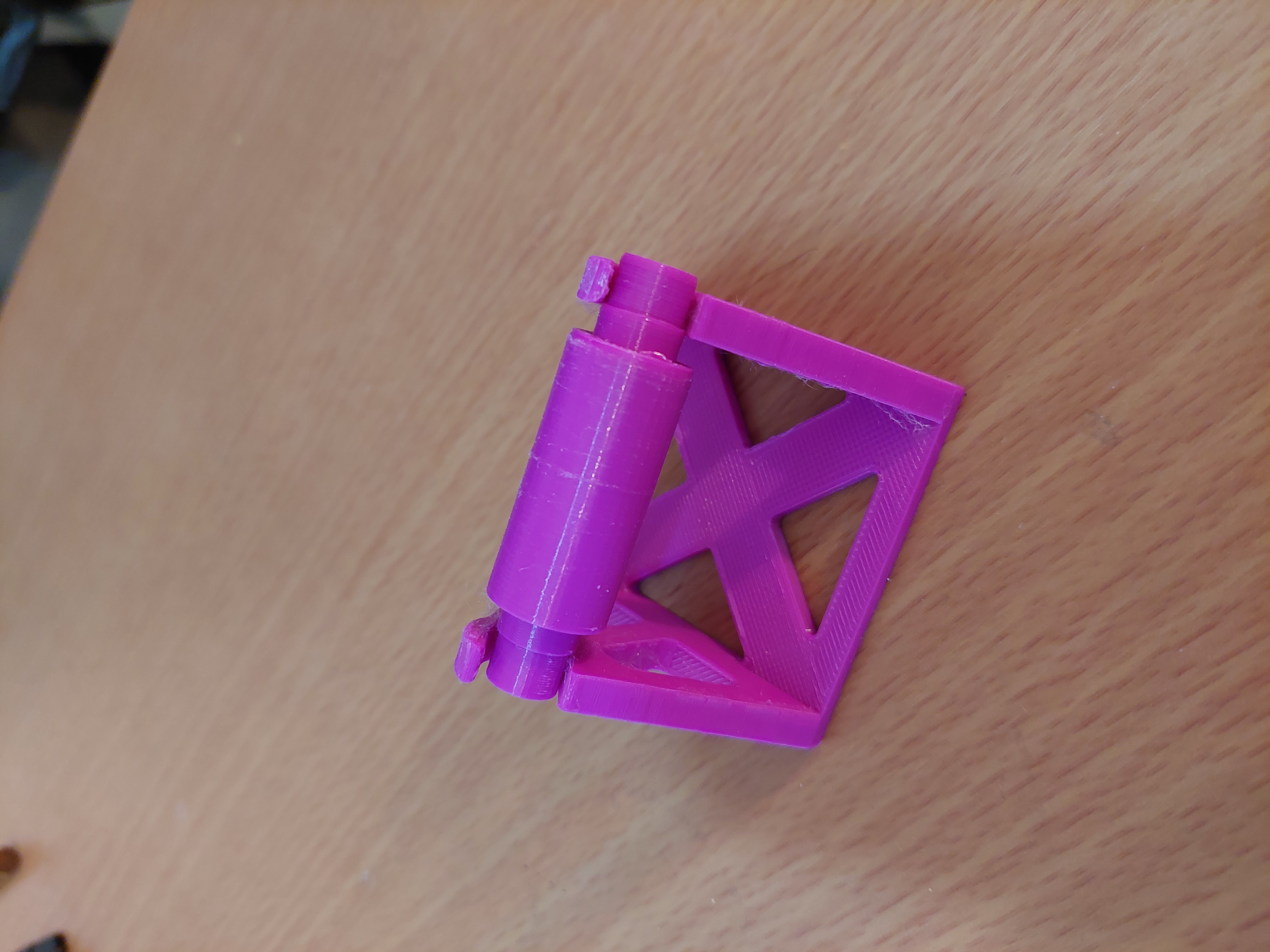 Miniatura 2 do modelo 3D Basic Solder Spool Holder