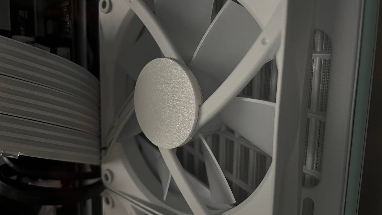 PC Case Fan Center Cover - Ugly Side