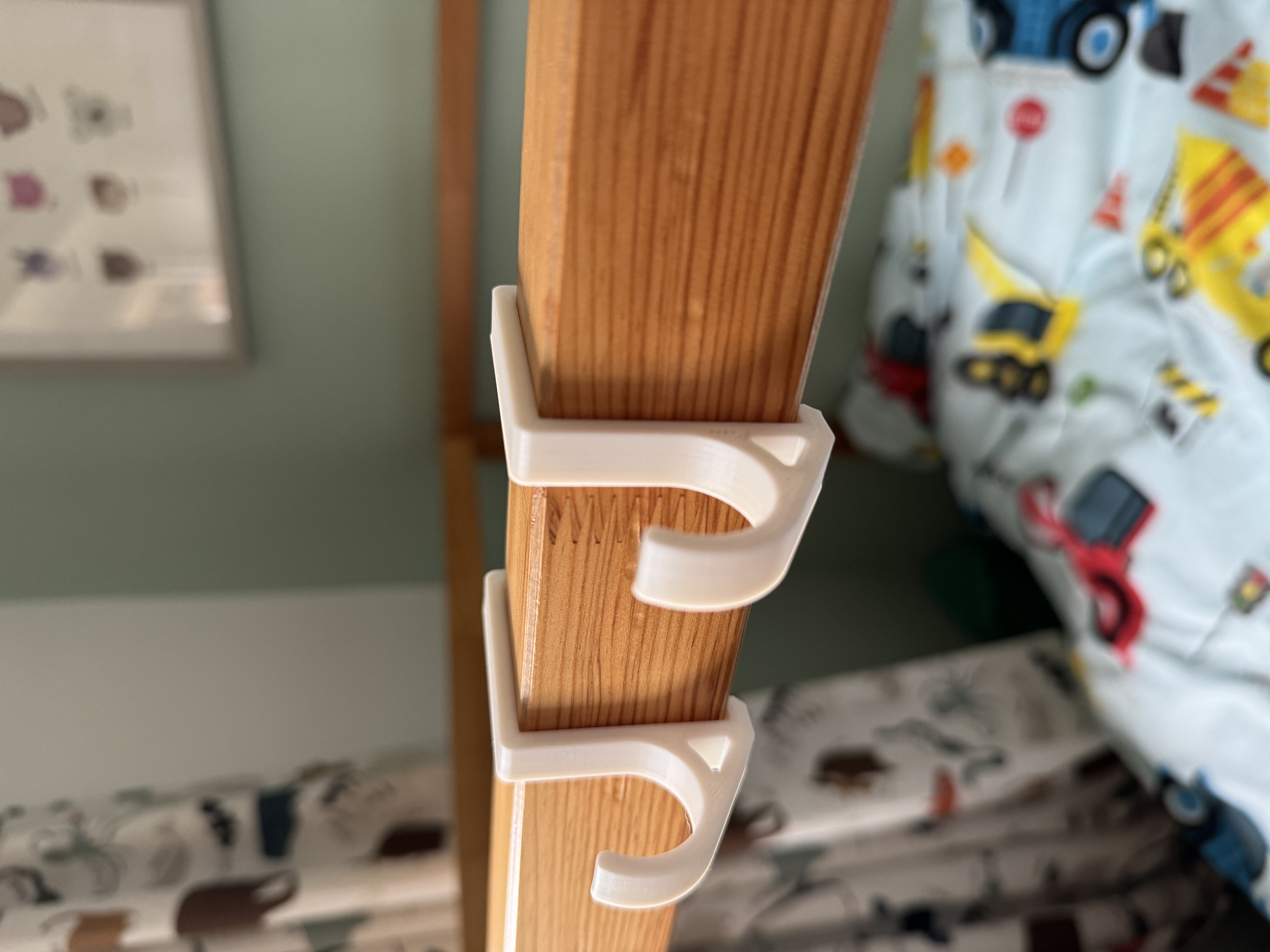 IKEA Kura round hook
