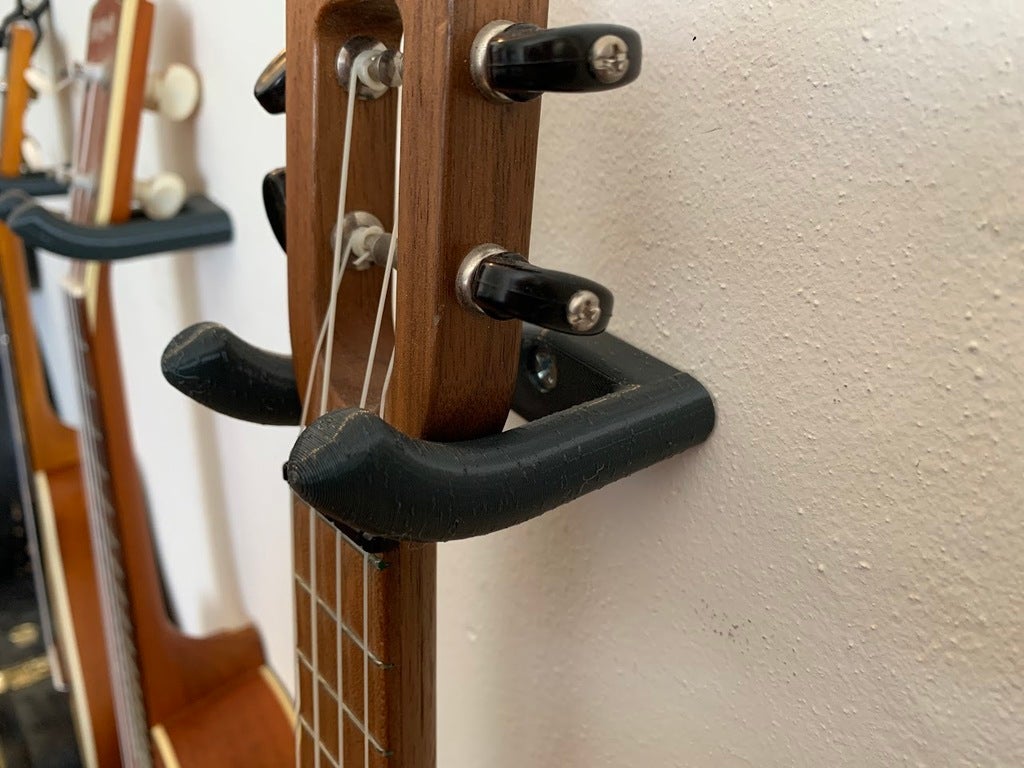 Yet another ukulele hanger