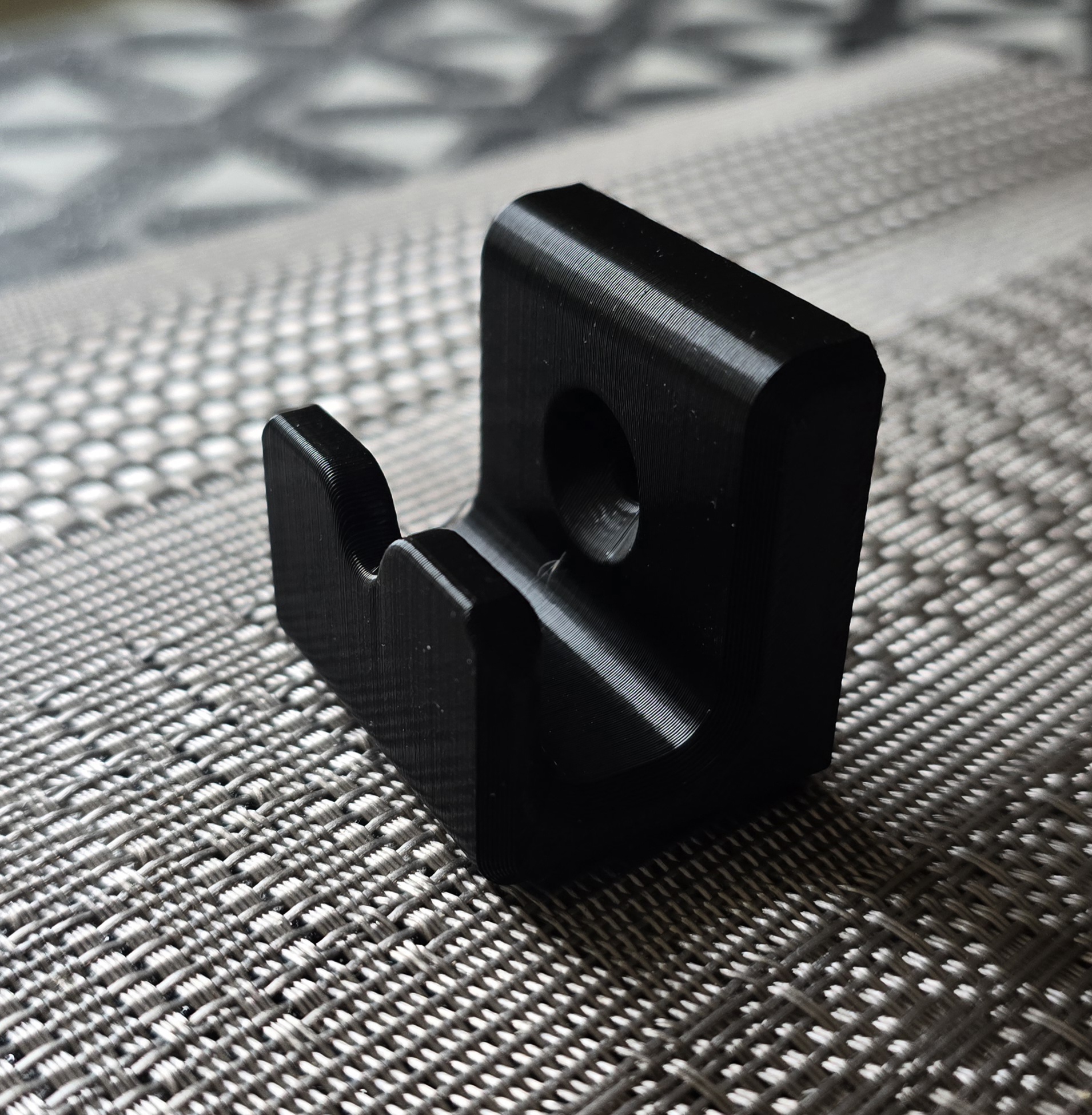 Opel Astra K shopping hooks (no FlexRail needed)