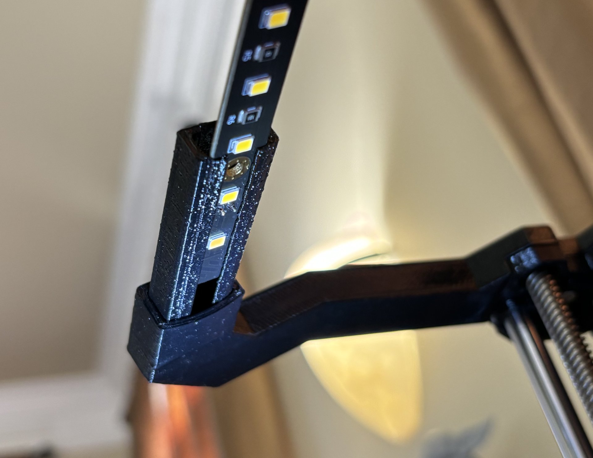 MK3 LED Light Bar - Daylight on a stick - simple adapter 3D model thumbnail