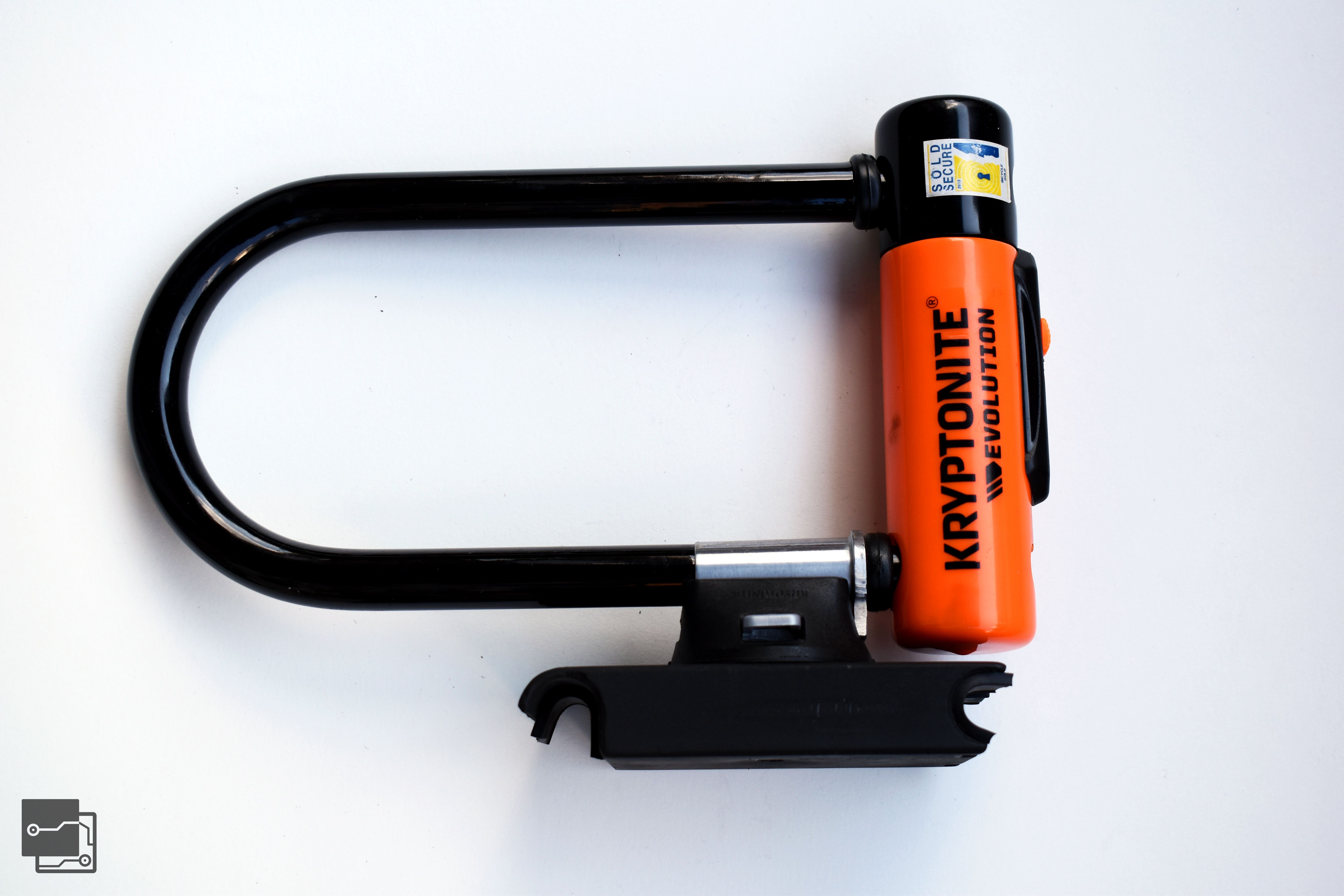 Kryptonite lock adapter for bicycle rack by Open Hardware Designs